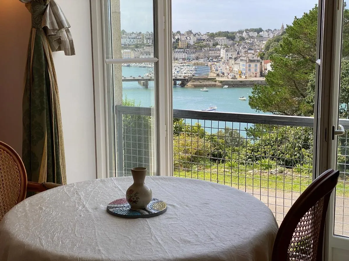 Apartment Chateau De Locqueran Plouhinec  France